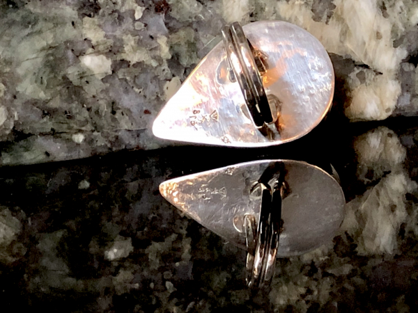 RING SILVERSMITH INDONESIAN FOSSILIZED CORAL & SILVER