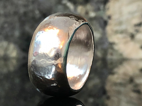 Argentium Hammered Domed Band