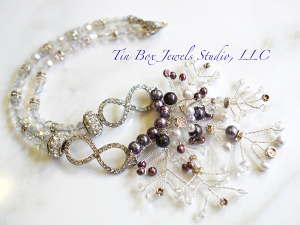 Snowflakes & Pearls Crystal Necklace Freshwater Pearls Statement Necklace