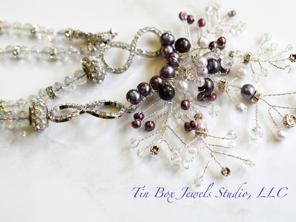 Snowflakes & Pearls Crystal Necklace Freshwater Pearls Statement Necklace