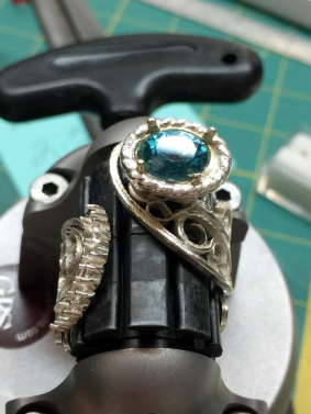 Blue Zircon & Diamonds Filigree Ring Setting Stones.jpg Blue Zircon & Diamonds Filigree Ring Setting Stones.jpg